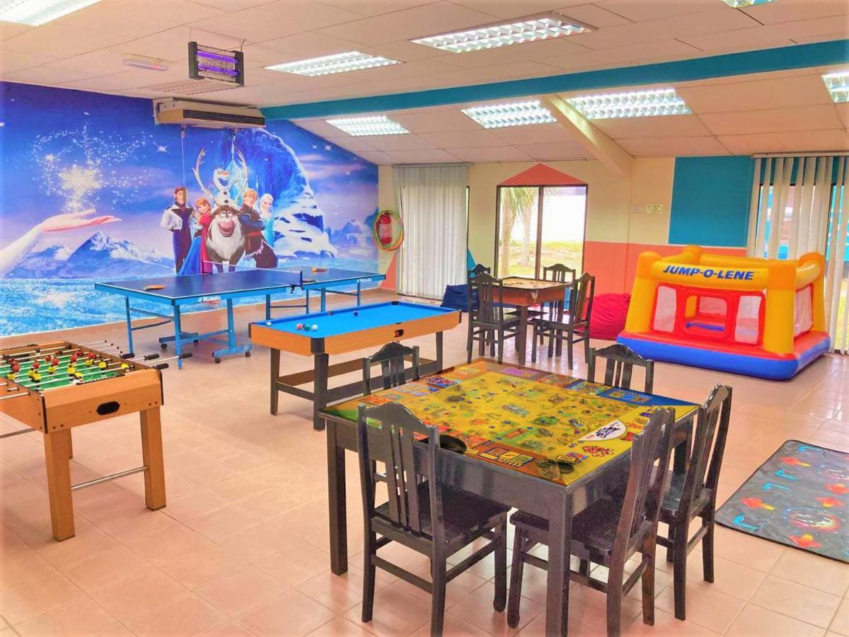 Pangkor Holiday Resort Kampong Sungai Udang Экстерьер фото